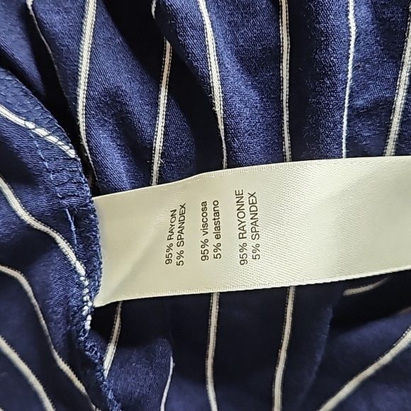 Chico's Outlet Diagonal Miah Maxi Skirt in Navy /White NWT Chico's Size 1 (med) - Picture 4 of 4